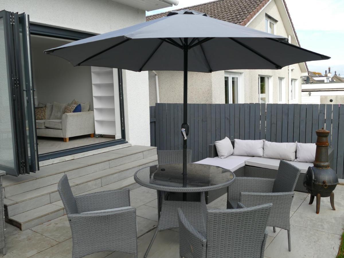 The Annexe Villa Eaglesham Екстериор снимка