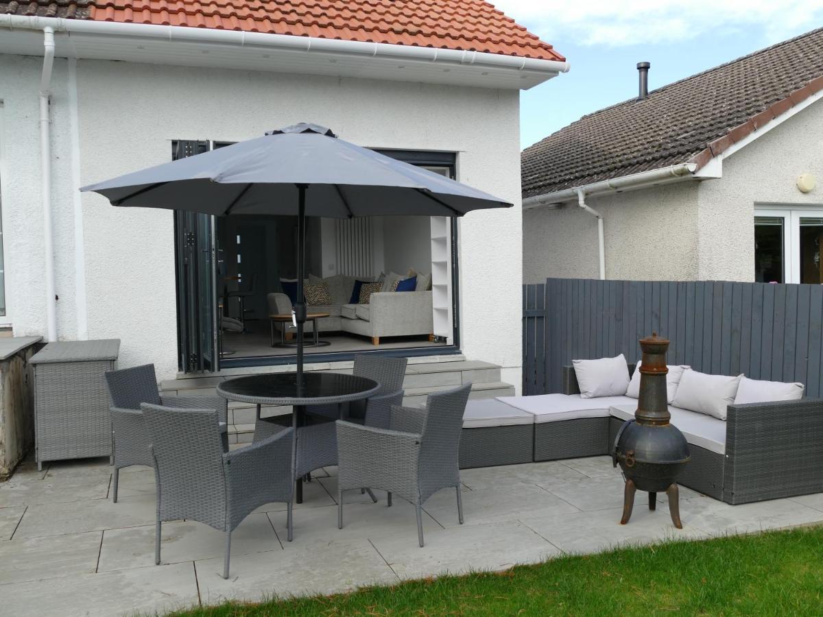 The Annexe Villa Eaglesham Екстериор снимка